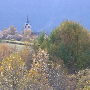 https://les-la-chal.hotels-rhonealpes.com